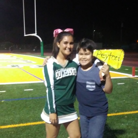 Meet your Posher, Peyton - Picture 1 of 1